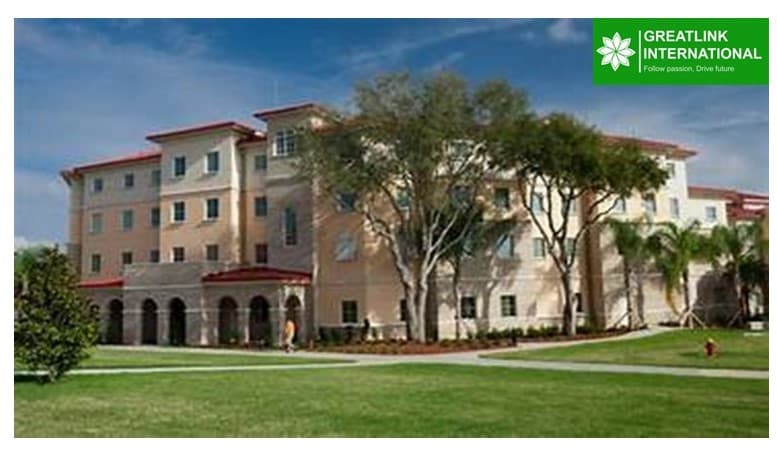 Saint Leo University - Một trong những trường top tại Florida