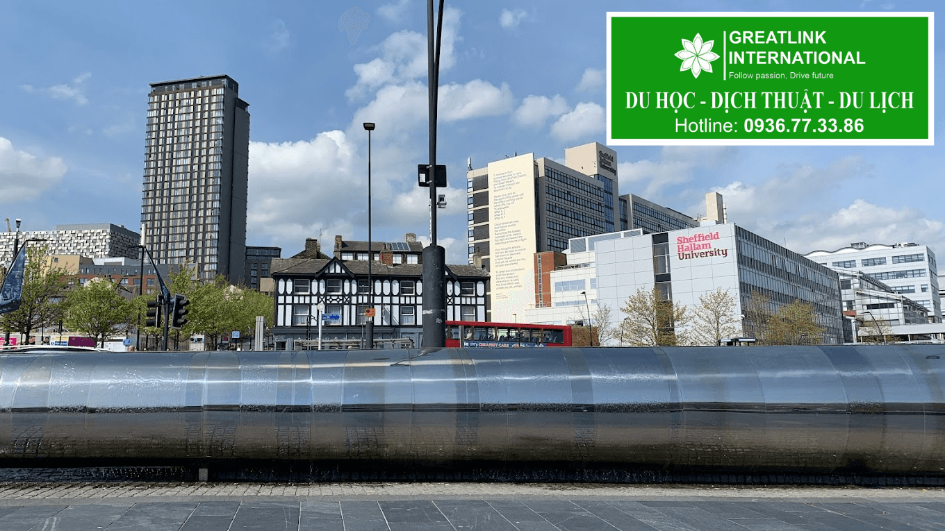 Sheffield Hallam University: study at one of the UK's top five research institutions