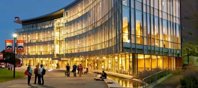 Thompson Rivers University (TRU)