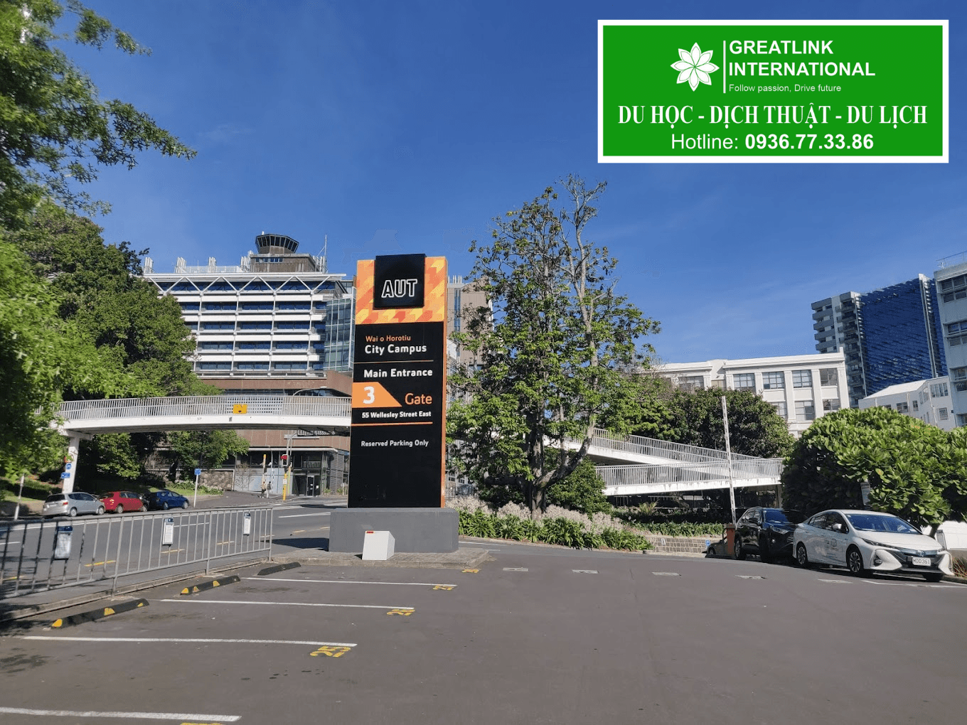 Scholarships from AUT, New Zealand