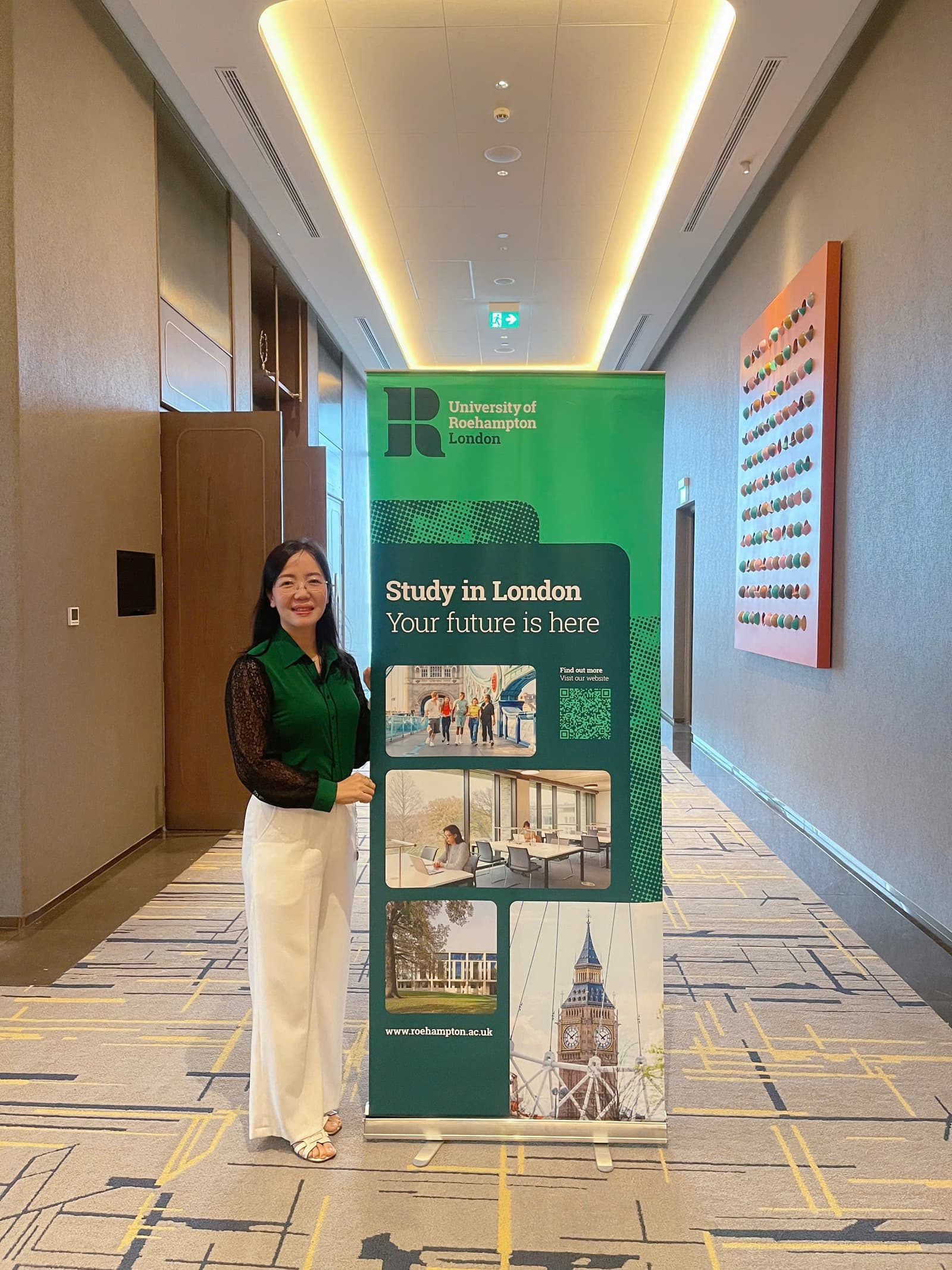 Greatlink attends a University of Roehampton, London seminar: study opportunities and scholarships of up to £4,000
