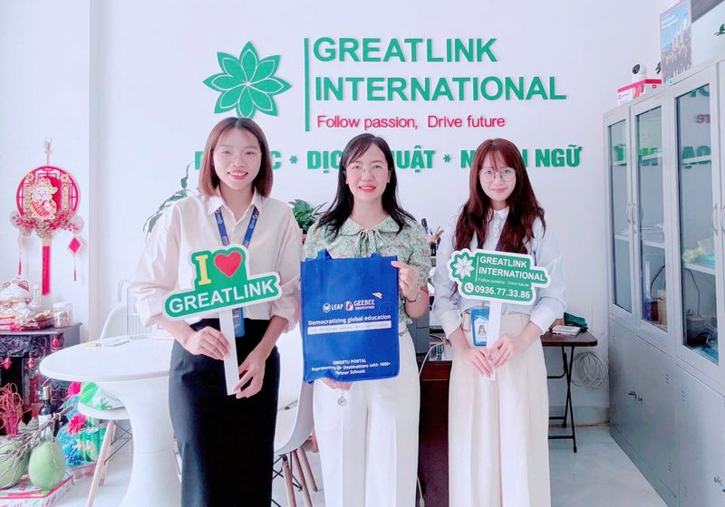 Meeting Leap GeeBee Education at the Greatlink office